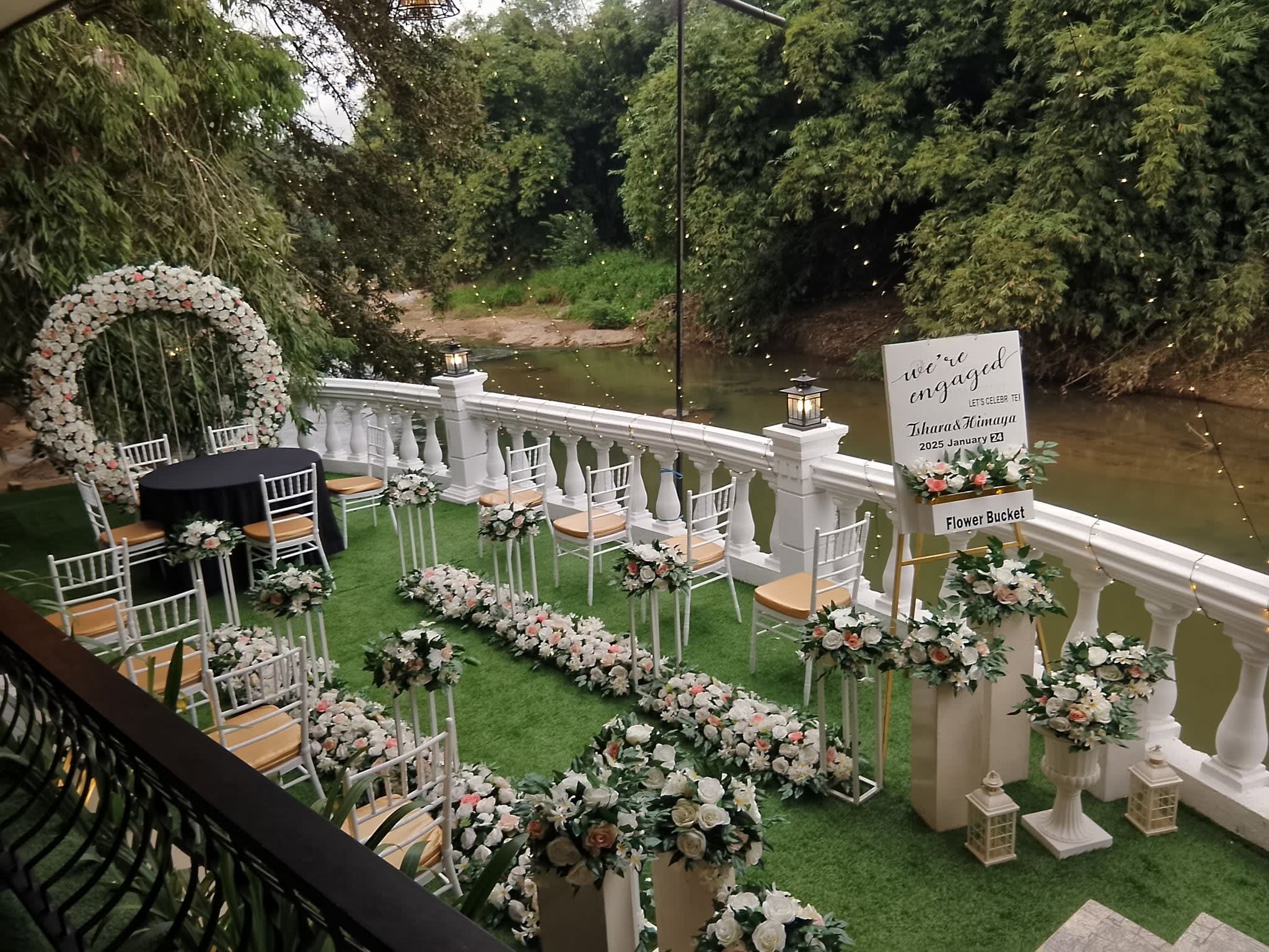 Outdoor Banquet at Avora Grand Hotel